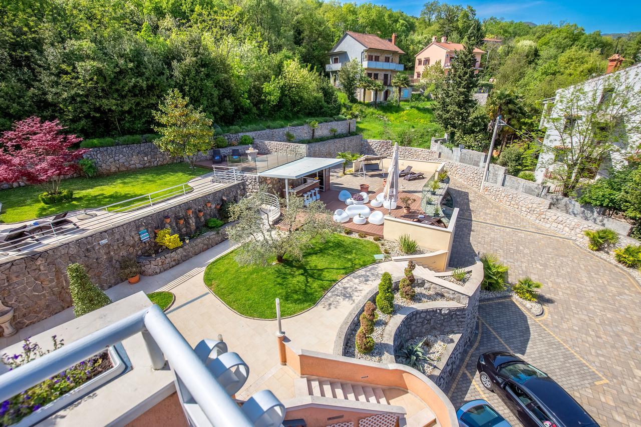 Villa Nada Lovran Exterior foto